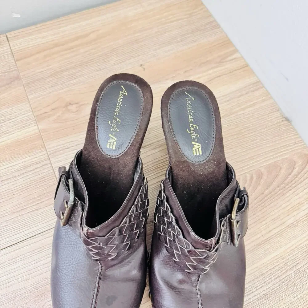 American Eagle Brown Leather Mule Clogs Women’s Size 9